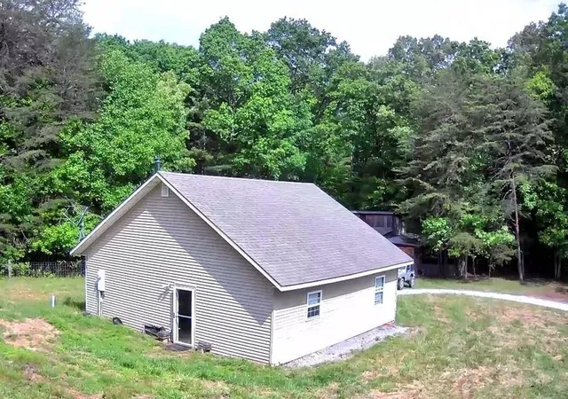 3rd image of 188 Dalton, Tellico Plains, TN 37385 | MLS# 3226571