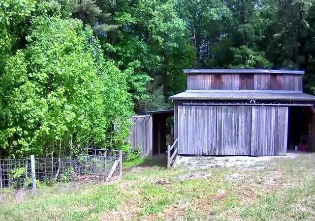 5th image of 188 Dalton, Tellico Plains, TN 37385 | MLS# 3226571