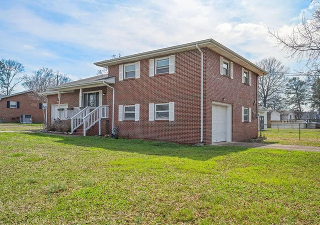 Homes for sale in Fort Oglethorpe, GA | 31 Jackson Way, Fort Oglethorpe, GA 30742 | MLS# 3226618