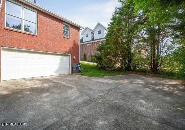 43rd image of 1325 Bridle, Cookeville, TN 38501 | MLS# 3228333