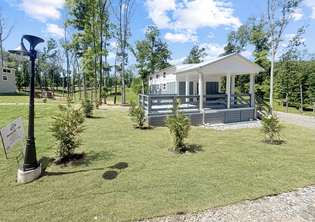 Homes for sale in Dover, TN | 123 Pine Grove Ln, Dover, TN 37058 | MLS# 3233993