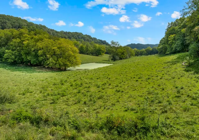 Photo 4 of House for sale at 4b Normandy Rd, Normandy, TN 37360 | MLS# 3233899 | Listing updated on 2026-08-23