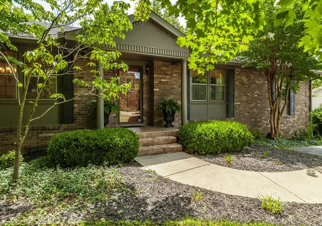 Photo 1 of Single family home for sale at 611 Trebor Dr, Goodlettsville, TN 37072 | MLS# 3622252 | Listing updated on 2026-10-28