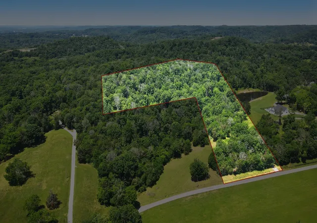 Photo 1 of Land for sale at 0 Wallace Rd, Gallatin, TN 37066 | MLS# 3232063 | Listing updated on 2026-08-23