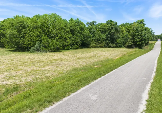 Photo 2 of Land for sale at 0 Mann Rd, Hollow Rock, TN 38342 | MLS# 3228608 | Listing updated on 2026-10-01