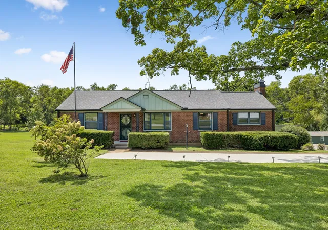 1st image of 2707 Lincoya Dr, Nashville, TN 37214 | MLS# 3513702
