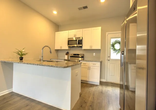 Photo 2 of Townhouse for sale at 108 Kathryn Ct, Columbia, TN 38401 | MLS# 3234775 | Listing updated on 2026-09-06