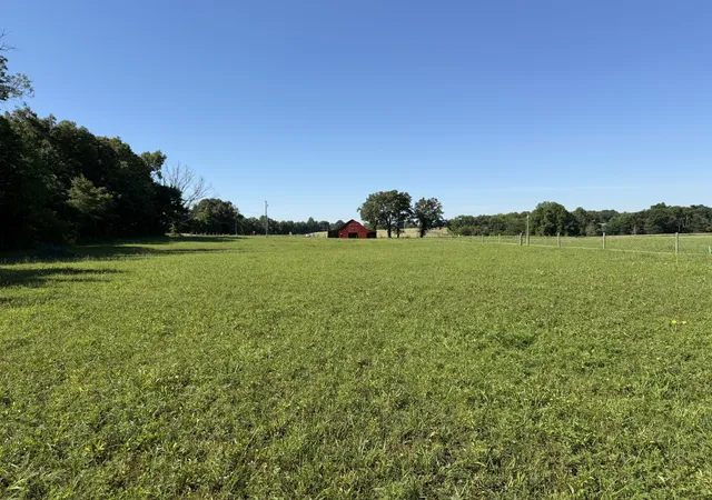 3rd image of 28 Cove Hill Rd, Woodbury, TN 37190 | MLS# 3244300