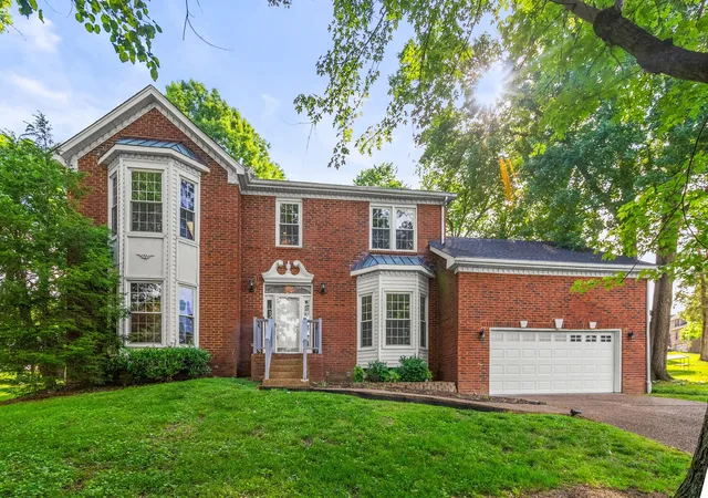 1st image of 305 Cherokee Trl, Goodlettsville, TN 37072 | MLS# 3229065