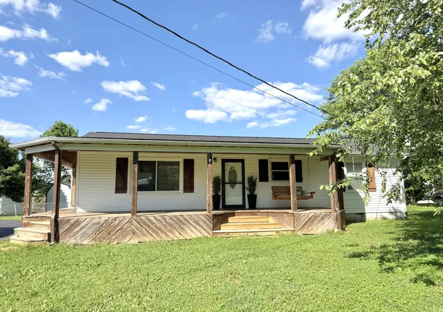 Homes for sale in Shelbyville, TN | 636 Warner Bridge Rd, Shelbyville, TN 37160 | MLS# 3230627