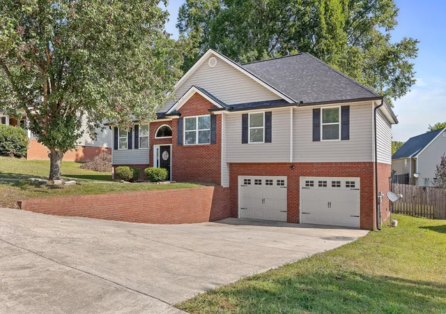 1st image of 42 Willowbrook Dr, Ringgold, GA 30736 | MLS# 3248868