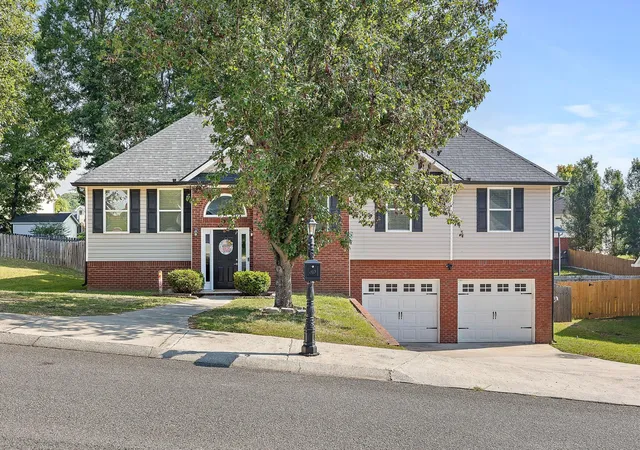 2nd image of 42 Willowbrook Dr, Ringgold, GA 30736 | MLS# 3248868