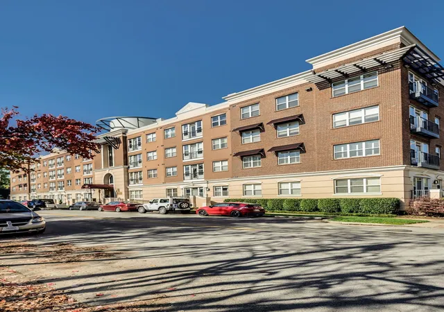 4th image of 3000 Vanderbilt Pl, Nashville, TN 37212