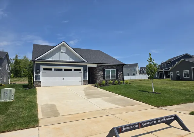 Homes for sale in White House, TN | 604 Silver Trace, White House, TN 37188 | MLS# 3232251