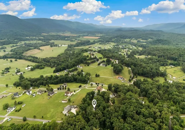 Homes for sale in Dunlap, TN | 257 Scenic Hollow Dr, Dunlap, TN 37327 | MLS# 3228924