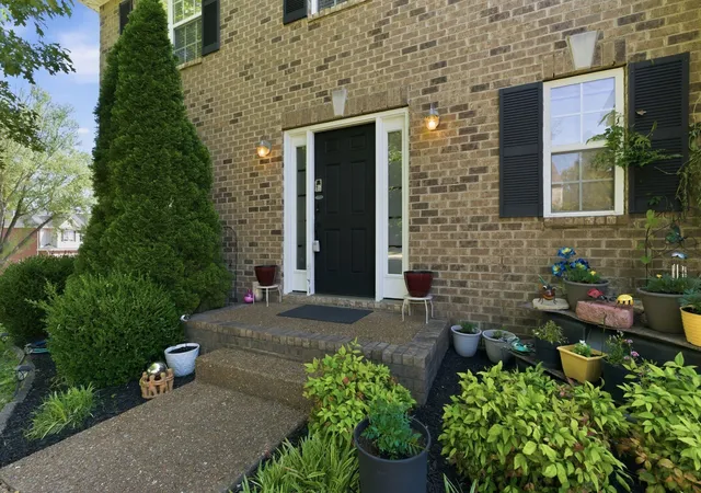 3rd image of 8008 Streamside Dr, Mount Juliet, TN 37122 | MLS# 3229532