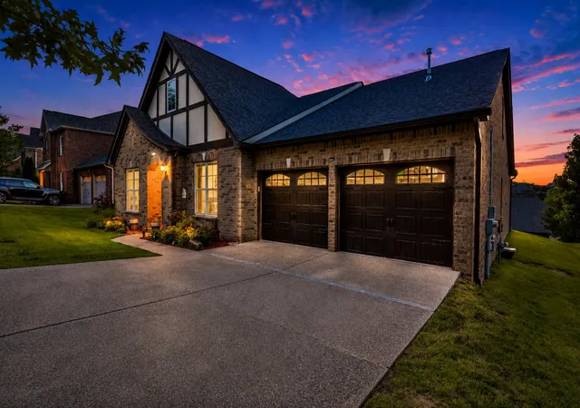 1st image of 375 Irvine Ln, Franklin, TN 37064 | MLS# 3242303