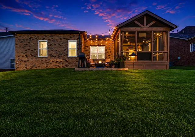 3rd image of 375 Irvine Ln, Franklin, TN 37064 | MLS# 3242303