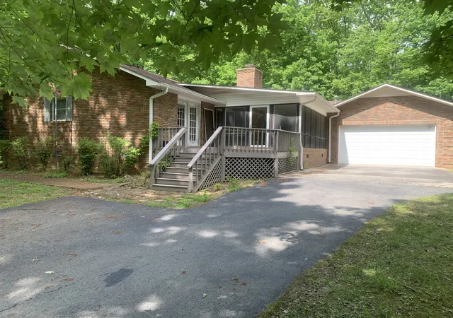 Homes for sale in Sewanee, TN | 415 Laurel Branch Trl, Sewanee, TN 37375 | MLS# 3229234