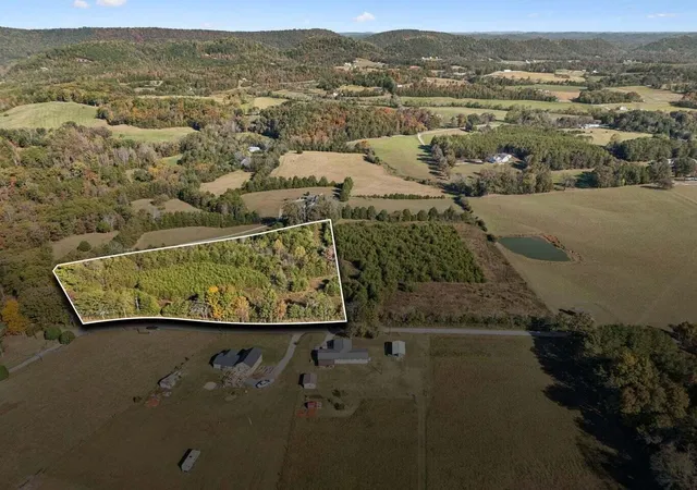 1st image of 0 Old Sink Church, Lot 32, Tellico Plains, TN 37385 | MLS# 3515356