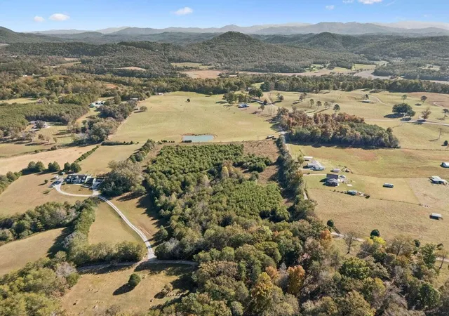5th image of 0 Old Sink Church, Lot 32, Tellico Plains, TN 37385 | MLS# 3515356