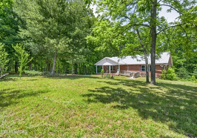 Photo 3 of Single family home for sale at 1161 Charlie Doss Rd, Jamestown, TN 38556 | MLS# 3229209 | Listing updated on 2026-10-06