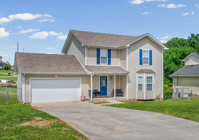 Homes for sale in Oak Grove, KY | 200 Grant Ave, Oak Grove, KY 42262 | MLS# 3230592