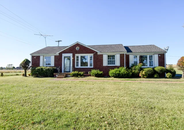 Photo 1 of Single family home for sale at 6070 Hwy 49e, Springfield, TN 37172 | MLS# 3233770 | Listing updated on 2026-10-21
