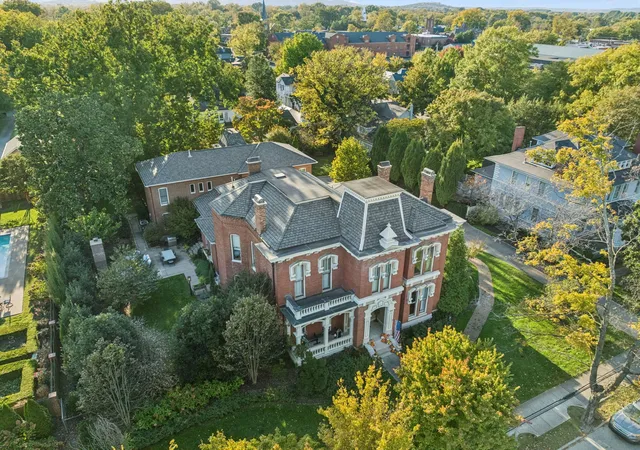 Photo 1 of Mansion for sale at 214 3rd Avenue S, Franklin, TN 37064 | MLS# 3234862 | Listing updated on 2026-08-19