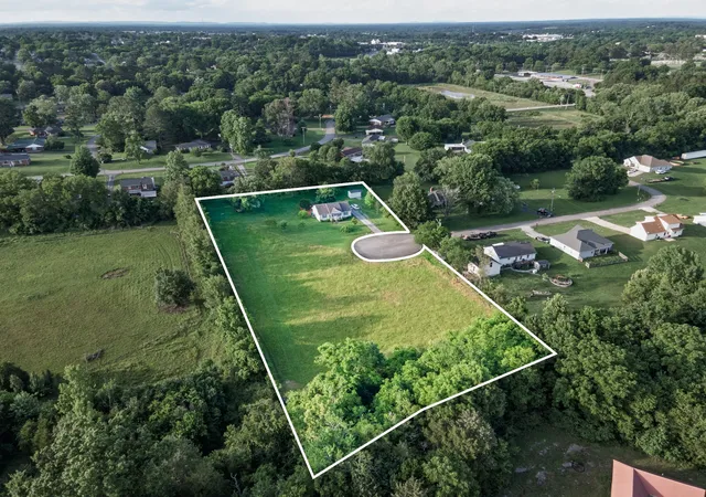 Photo 2 of Land for sale at 0 Meadow St, Lewisburg, TN 37091 | MLS# 3234298 | Listing updated on 2026-09-29