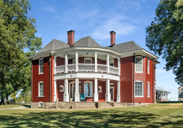 2nd image of 319 E Hill Ave, Lewisburg, TN 37091 | MLS# 3230133