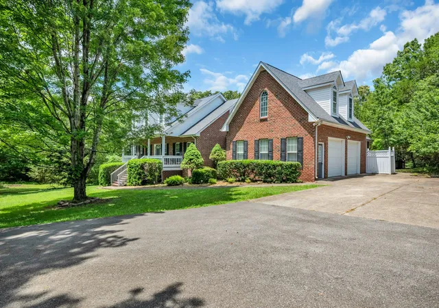 2nd image of 1217 Nelson Rd, Dickson, TN 37055 | MLS# 3234205