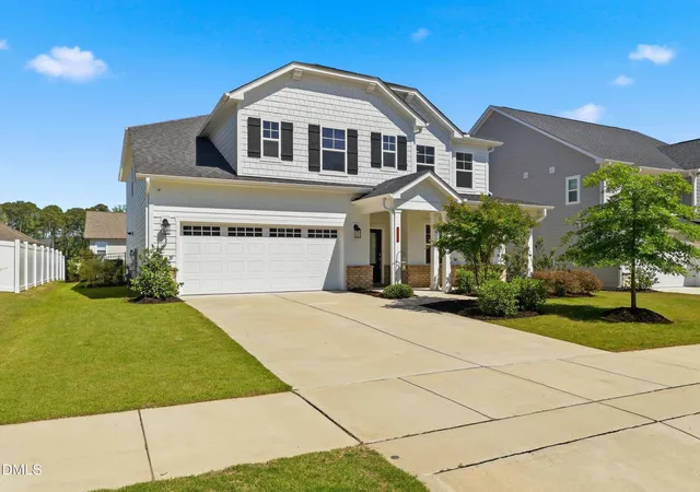Photo 2 of Single family home for sale at 2709 Womble Ridge Dr, New Hill, NC 27562 | MLS# 3229556 | Listing updated on 2026-06-23