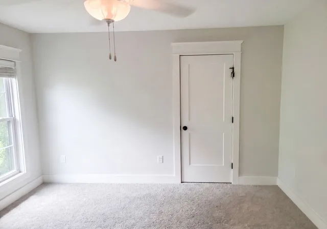 Homes for sale in Bowling Green, KY | 521 Autumnstone Ln, Bowling Green, KY 42103 | MLS# 3229560