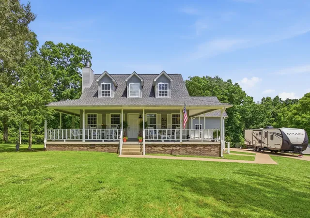 2nd image of 131 Pin Oaks Ln, Hohenwald, TN 38462 | MLS# 3229940