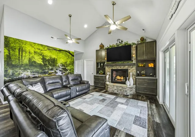 5th image of 1971 Harbor Hills Dr, Dandridge, TN 37725 | MLS# 3229583