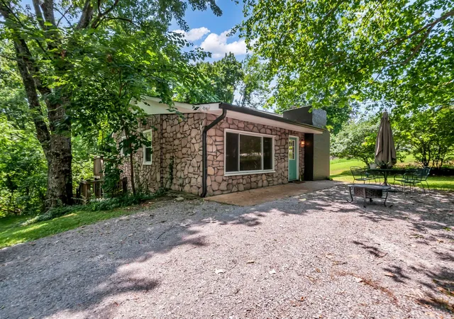 1st image of 4080 Manning Hollow Rd, Pegram, TN 37143 | MLS# 3262535