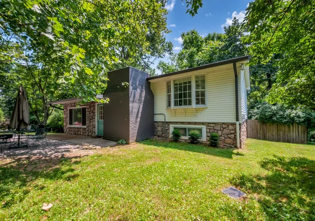 3rd image of 4080 Manning Hollow Rd, Pegram, TN 37143 | MLS# 3262535