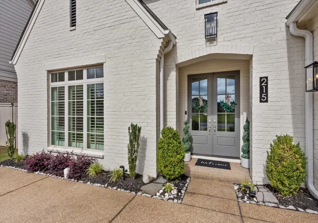 3rd image of 215 Pierpoint Ave, Collierville, TN 38017 | MLS# 3229606