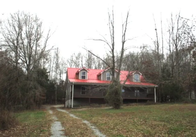 2nd image of 422 Parker Rd, Portland, TN 37148 | MLS# 3229810