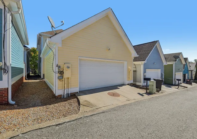 Homes for sale in Pleasant View, TN | 288 Augusta Ave, Pleasant View, TN 37146 | MLS# 3230656