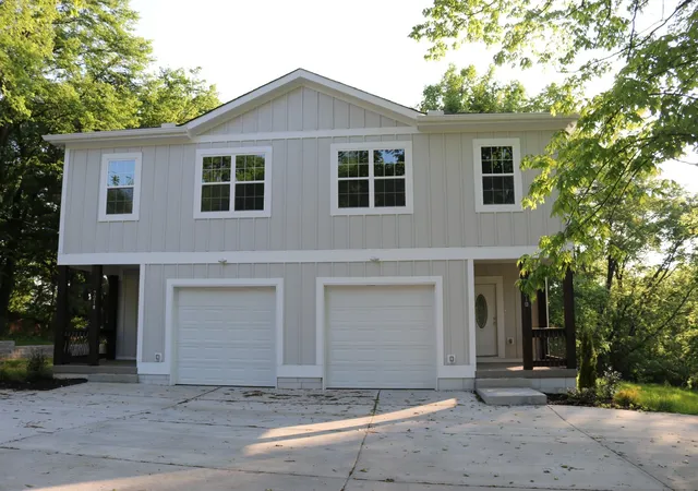 Listing Photo 4 - Condo for sale in building located at 721 Poplar St, Columbia, TN 38401
