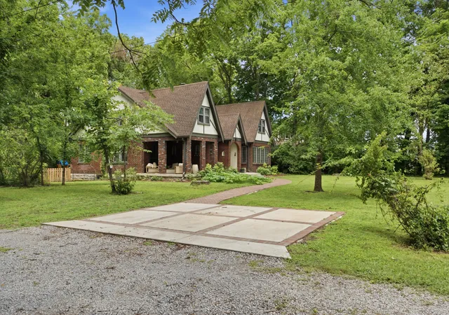 Photo 3 of Single family home for sale at 1203 Mcgavock Pike, Nashville, TN 37216 | MLS# 3282624 | Listing updated on 2026-10-07