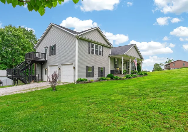 Homes for sale in Belton, KY | 365 Harris Rd, Belton, KY 42324 | MLS# 3231362