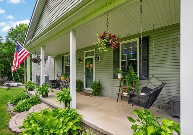Homes for sale in Belton, KY | 365 Harris Rd, Belton, KY 42324 | MLS# 3231362