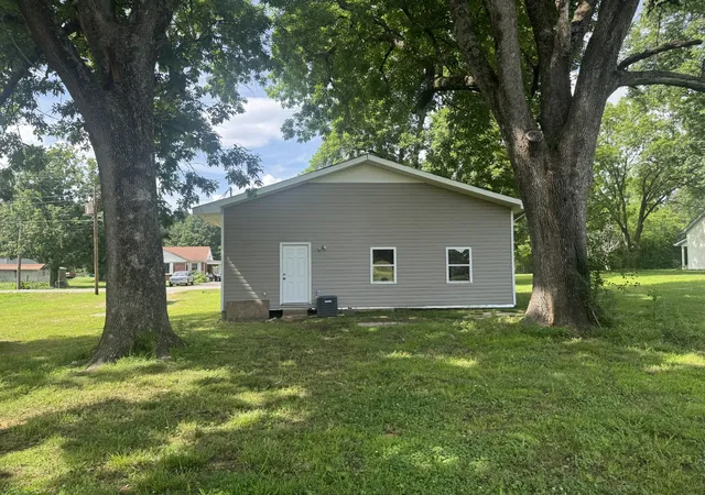 Photo 3 of Sale Pending at 8605 Old State Route 1, New Johnsonville, TN 37134 | MLS# 3229853 | Listing updated on 2026-09-13