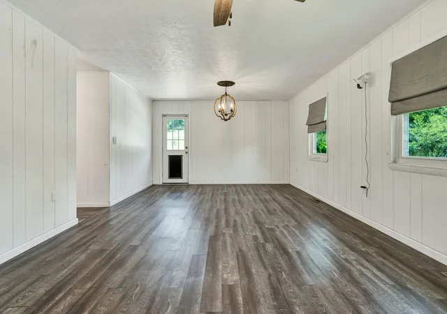 Photo 2 of Single family home for sale at 10780 Highway 68, Grandview, TN 37337 | MLS# 3301797 | Listing updated on 2026-08-19