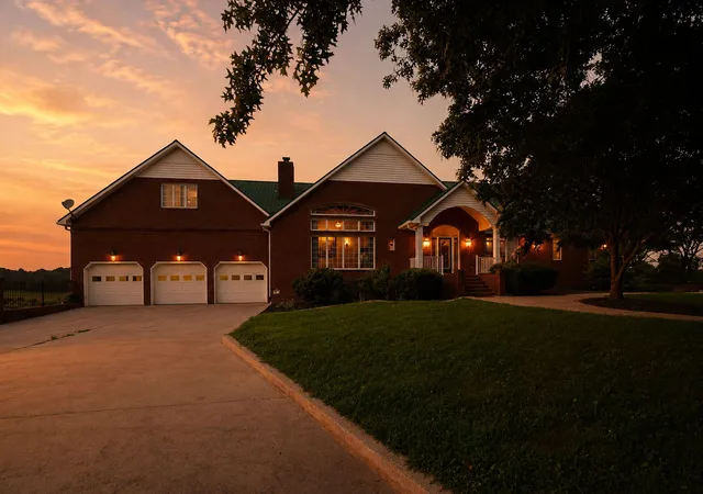 2nd image of 499 Mount Herman Rd, Shelbyville, TN 37160 | MLS# 3233772
