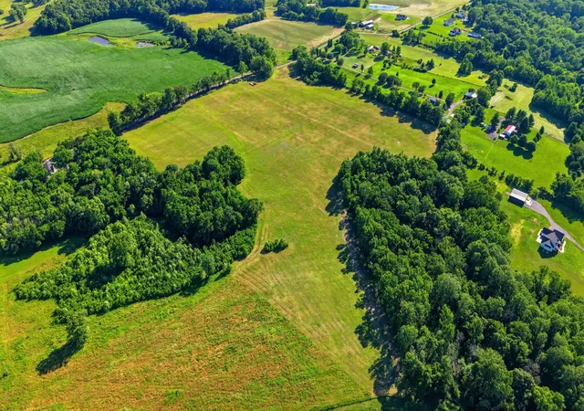 Homes for sale in Castalian Springs, TN | 0 Ben Armstrong Rd, Castalian Springs, TN 37031 | MLS# 3229795