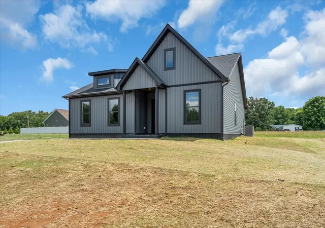 Homes for sale in Morrison, TN | 1459 Smartt Station Rd, Morrison, TN 37357 | MLS# 3251634